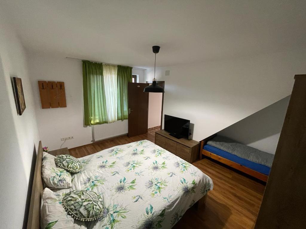 Fortress Apartments Oradea Εξωτερικό φωτογραφία